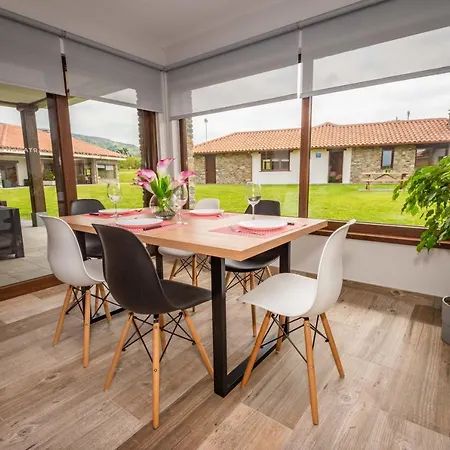 卡萨凯琳公寓 公寓 *