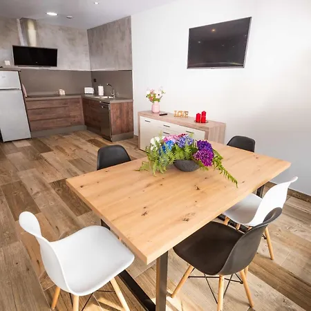 卡萨凯琳公寓 卡达韦多